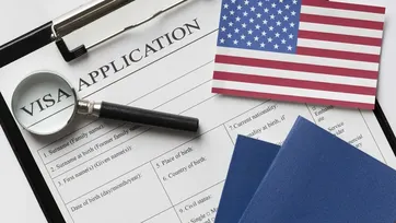 Chuẩn bị hồ sơ phỏng vấn định cư Mỹ: Hướng dẫn chi tiết 2026