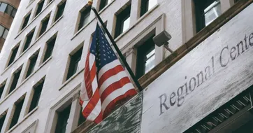 Trung tâm vùng là gì? Vai trò, lợi ích và điều nhà đầu tư EB-5 cần biết