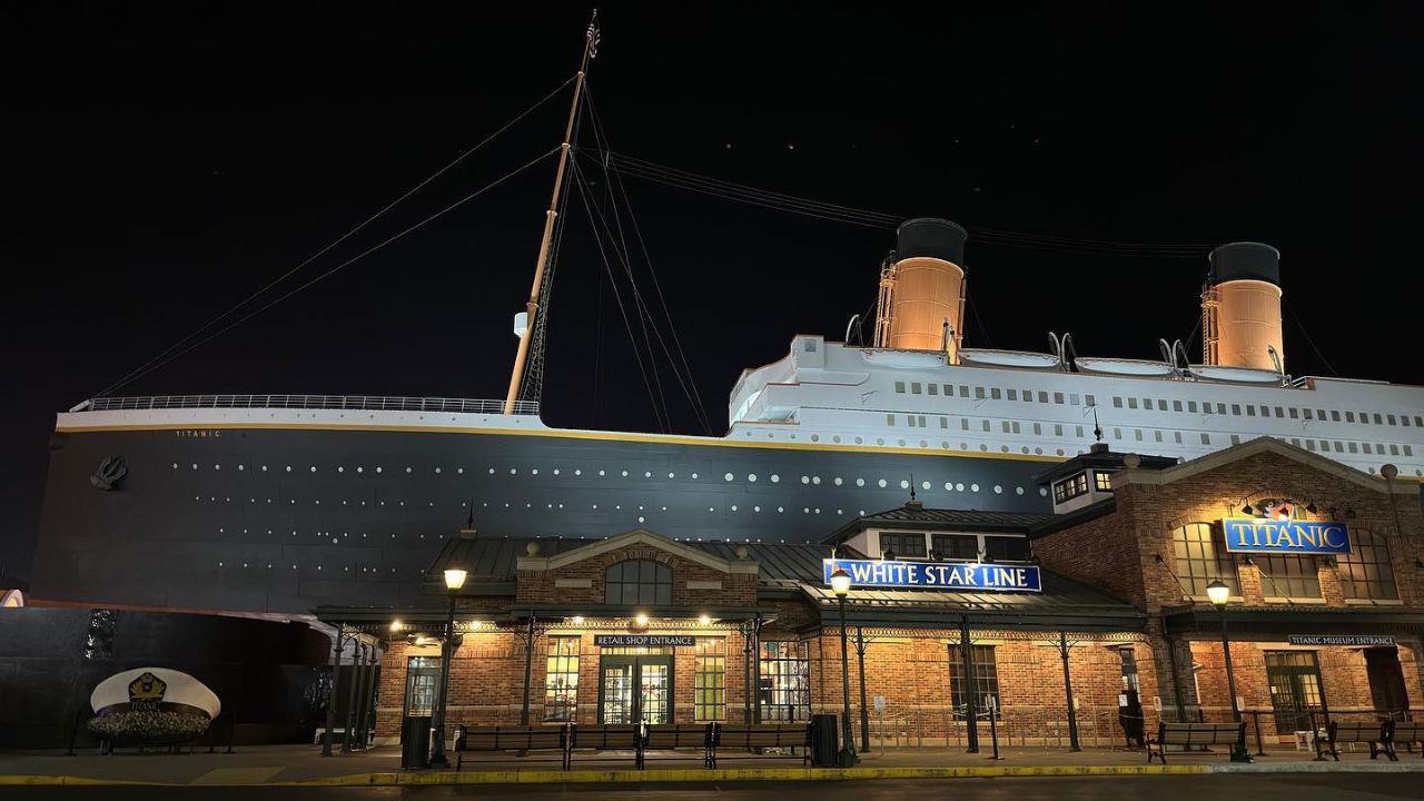 NHÌN LẠI LỊCH SỬ TẠI BẢO TÀNG TITANIC ĐỘC ĐÁO Ở MỸ
