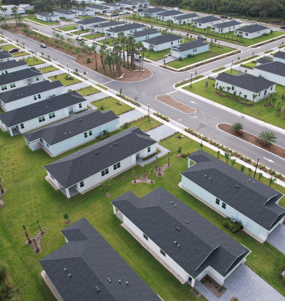 TRUMP SIẾT ĐẦU CƠ BẤT ĐỘNG SẢN MỸ, EB-5 CŨNG CÓ ĐẤT DIỄN