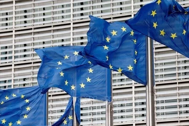 EU SẮP “GỠ RÀO CẢN” CHO DOANH NHÂN DI CHUYỂN NỘI KHỐI?