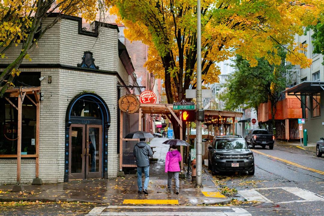 PORTLAND: THÀNH PHỐ YÊN BÌNH TRONG LÒNG BANG OREGON