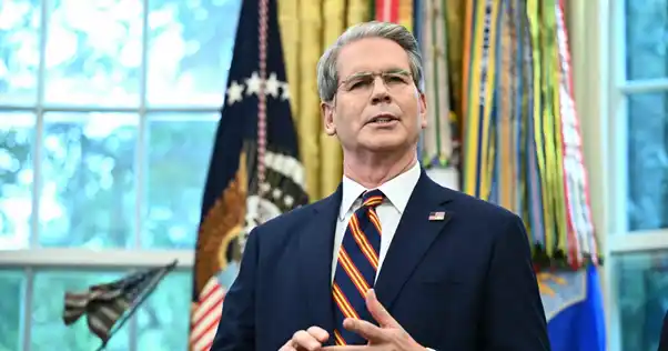 Bộ trưởng Tài chính Mỹ Scott Bessent